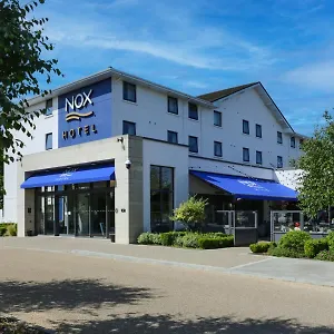 Nox Szálloda Galway